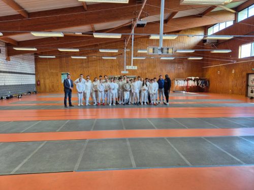 1B66B547-4C82-43CD-ABDC-9340796D7E36